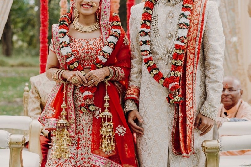 Creating enchanting celebrations using Bangladeshi wedding decorations