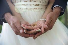 The Romanian Way of Love: Customs, Expectations, and Tips for Dating and Marriage